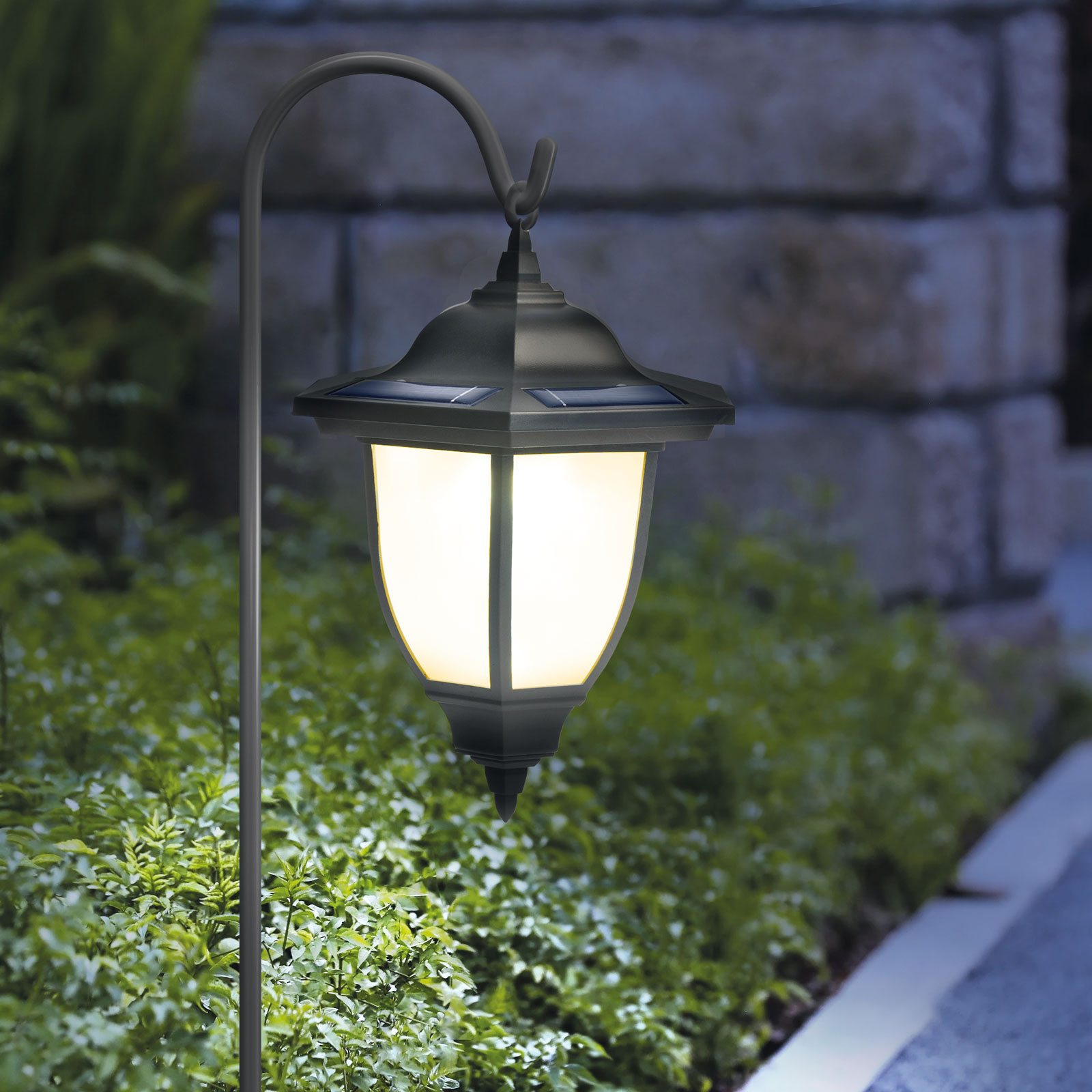 Garden of Eden - Landelijke Tuinlantaarn LED Solar op Prikspot - Tuinverlichting / - Zwart - Windlicht Lantaarn op - 1 stuk Hangende Lamp voor Buiten op Standaard - HomeShopXL