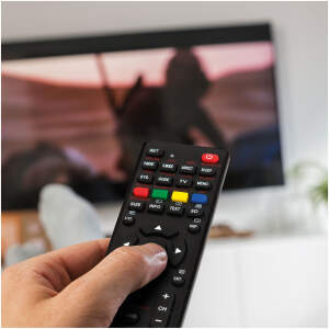 Afbeelding van Universele tv-afstandsbediening - voor 250+ modellen - zwart - 2 x AAA 1 Stuks [39680] - 01 39680 web