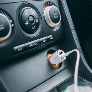 Afbeelding van Auto-sigarettenaanstekeradapter met 2 USB-aansluitingen - 2,4 A - Wit 1 Stuks [54931WH] - 01 54931WH web