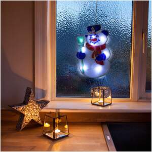Afbeelding van LED PVC raamdecoratie - sneeuwpop - 26 x 17 cm - 3 x AAA 1 Stuks [56530D] - 01 56530D web