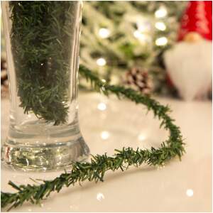 Afbeelding van Kerstversiering - groene slinger - 2,5 m 1 Stuks [58559A] - 01 58559A web