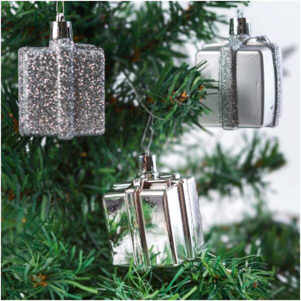 Afbeelding van Kerstboomdecoratieset - zilveren geschenk - 4,5 cm cm - 6 stuks / set 1 Stuks [58781B] - 01 58781B web