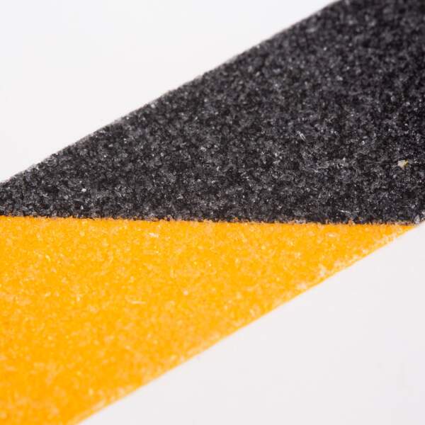 Afbeelding van Plakband – antislip – 5 mx 50 mm – geel / zwart 1 Stuks [11088B] - 03 11088B web