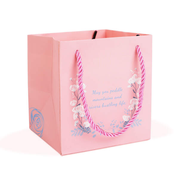 Afbeelding van 9 kunstrozen in een geschenkdoos met ketting - 11 x 11 x 9,5 cm - roze 1 Stuks [DA01200] - 04 DA01200 web