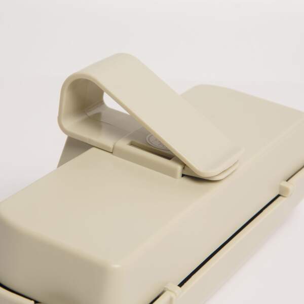 Afbeelding van Autobrillendoos Organizer en kaarthouder - beige 1 Stuks [55685BE] - 05 55685BE web 1