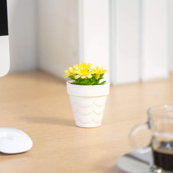 Afbeelding van Kunstplantdecoratie - in pot - 6 x 10 cm - 5 soorten 1 Stuks [11836] - 06 11836 web