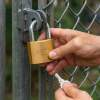 Afbeelding van Handy - Extra Groot & Zwaar Hangslot met Sleutel 60mm - Hangsloten - Gehard staal - Sluiting ⌀ 9MM -