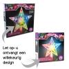 Afbeelding van Kerstboom Piek - Verlichte Piek - Ster RGB LED verlichting - 10 LEDs - 15 cm - RGB - Op Batterijen 2 x AA
