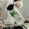 Afbeelding van Waterkaraf 1.4L - Waterkan met Deksel En Filter - Glas - Zwart - Glazen Karaf 1,4 Liter - Multifunctionele