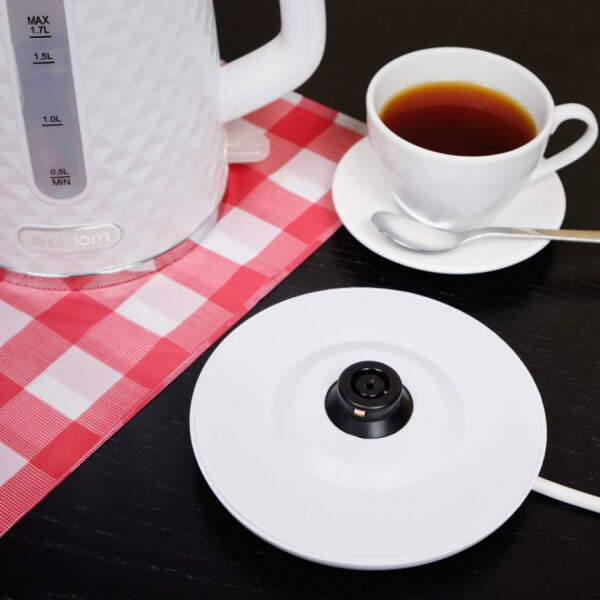 Afbeelding van Waterkoker Retro - ELDOM - Wit Glans - 1.7 Liter - Model 2023 - BPA vrij - 9475 83f9 4dd0 809a 05083a2fa450