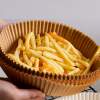Afbeelding van Bewello Airfryer Bakpapier Rond - 20 cm - Air Fryer Bakpapier XL - Airfryer Wegwerpbakjes - 50 stuks - a6af