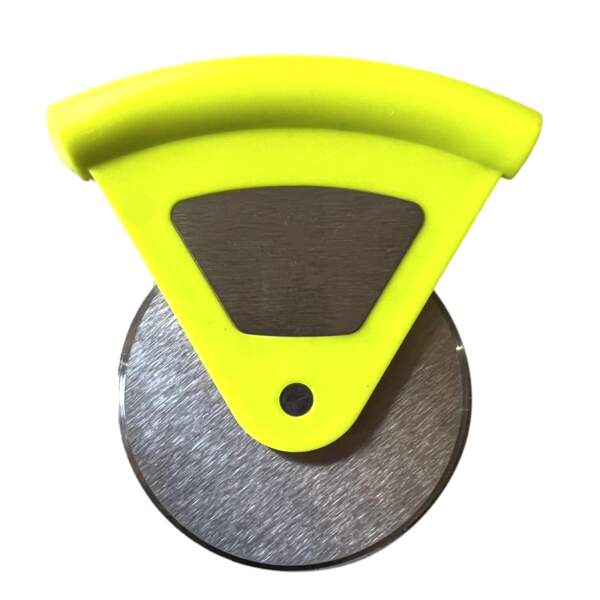 Afbeelding van Pizzasnijder en Pizzaroller - Compact en Effectief - Keukentool - BPK - bbea 8e7d 49f8 b8cb 3d71b982a435
