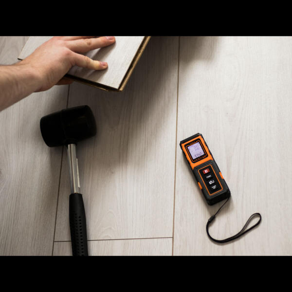 Afbeelding van HANDY - Professionele Digitale Afstandsmeter met Laser - In opberghoes - 20M - d277 53d2 471d b7c1