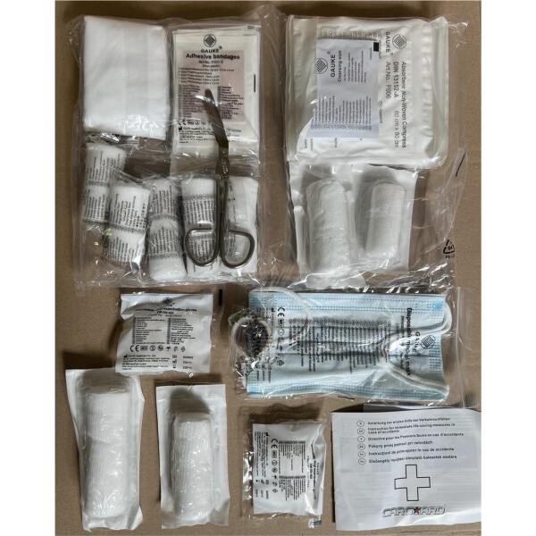 Afbeelding van CARGUARD Verbanddoos EHBO KIT Koffer - 43-delig - Verbandtrommel Doos Auto - Rood - met Verband, Pleisters,