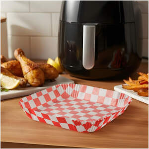 Afbeelding van Bakpapier voor de airfryer - voor olievrij koken - geruit, vierkant - 20 cm - 50 stuks / pak 1 Stuks