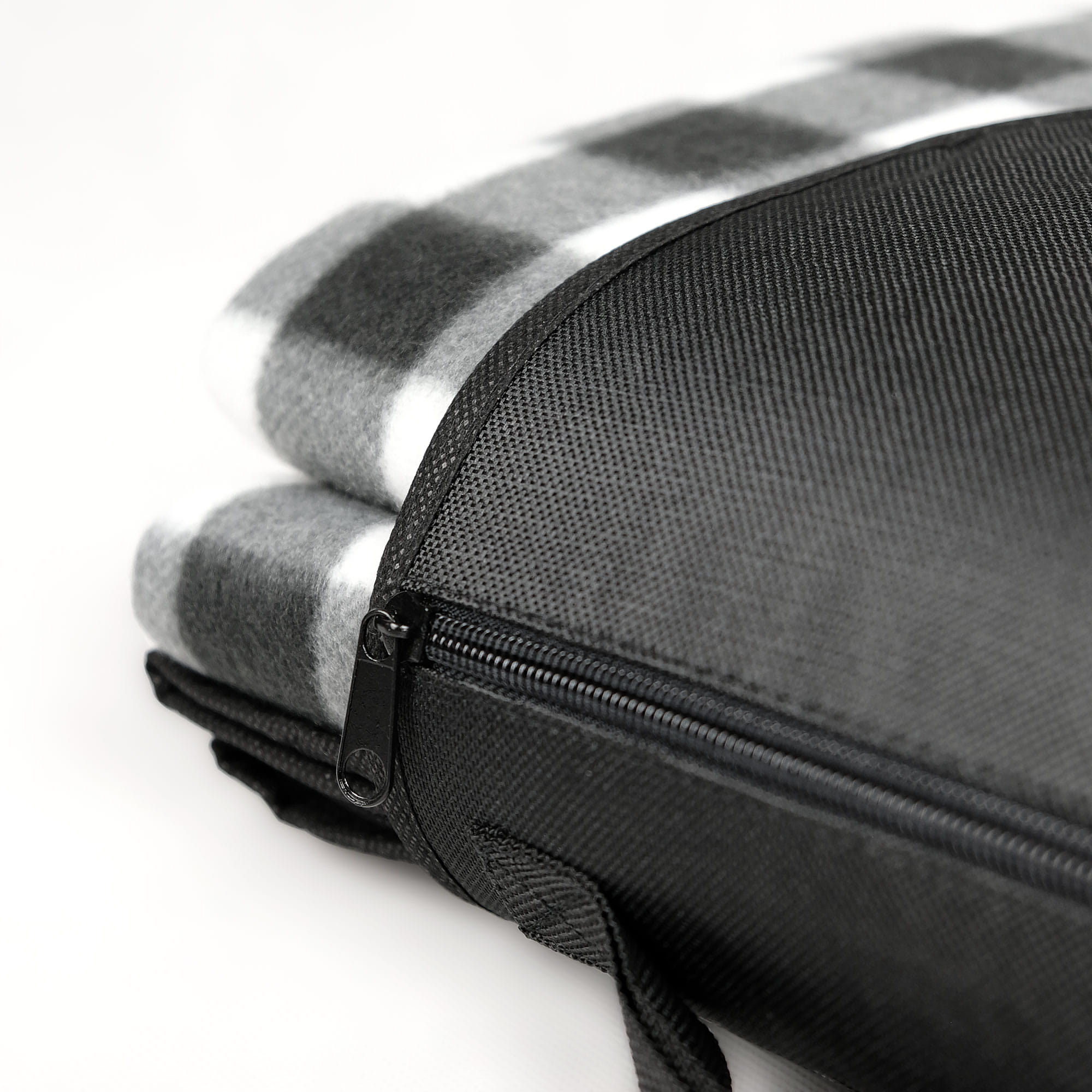 Afbeelding van Promis - Picknickkleed XL Waterdicht - 200 x 200 cm - Zwart / Wit / Grijs gestreept - met handvat - 17e7 767a