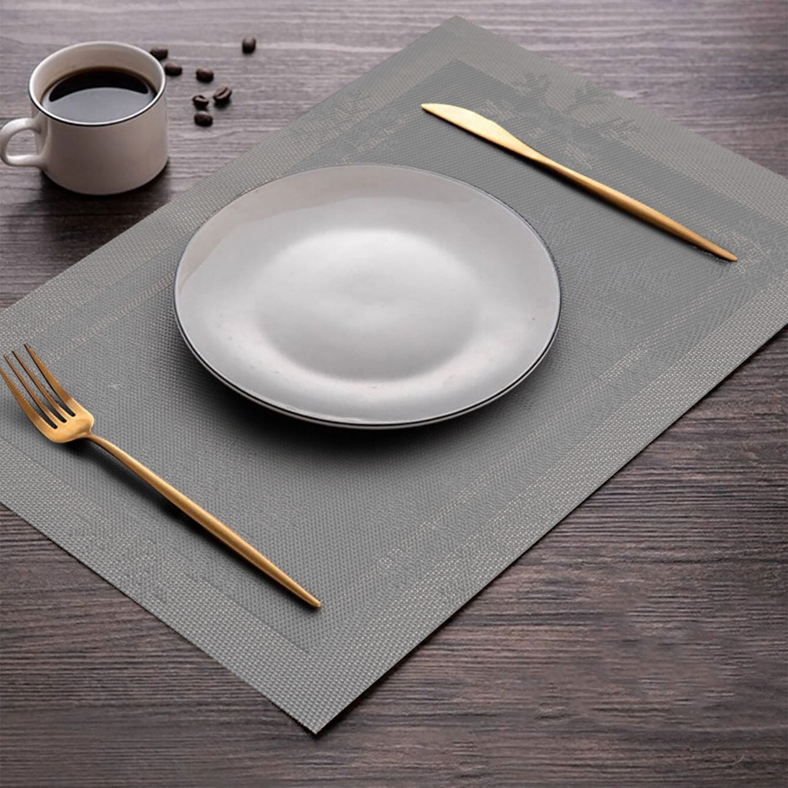 Afbeelding van Kerst Placemat - 6 stuks Placemats - Zilver Sneeuwvlokken - 191e f27c 496d be4a 2856982013f5