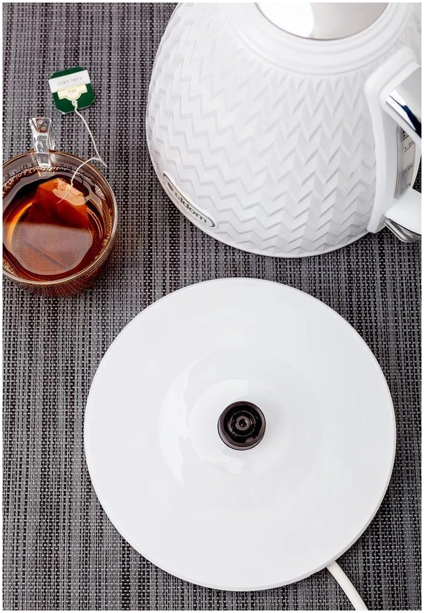 Afbeelding van Grote Waterkoker Retro - ELDOM - Wit Glans - 1.7 Liter - 31e5 7e99 4a06 a02a 1272ac2538cd