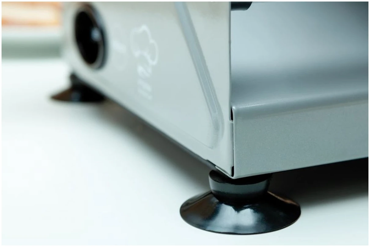 Afbeelding van Eldom Professionele Vleessnijmachine - Inclusief 2x RVS Snijschijf - ø 19cm - Dunsnijder - Allessnijder -