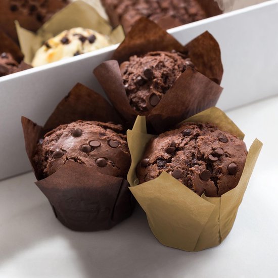 Afbeelding van 100x Muffin Tulp Vormpjes Papier - Cupcake Tulpen - 100 Stuks - Licht en Donkerbruin - Muffin Papiertjes