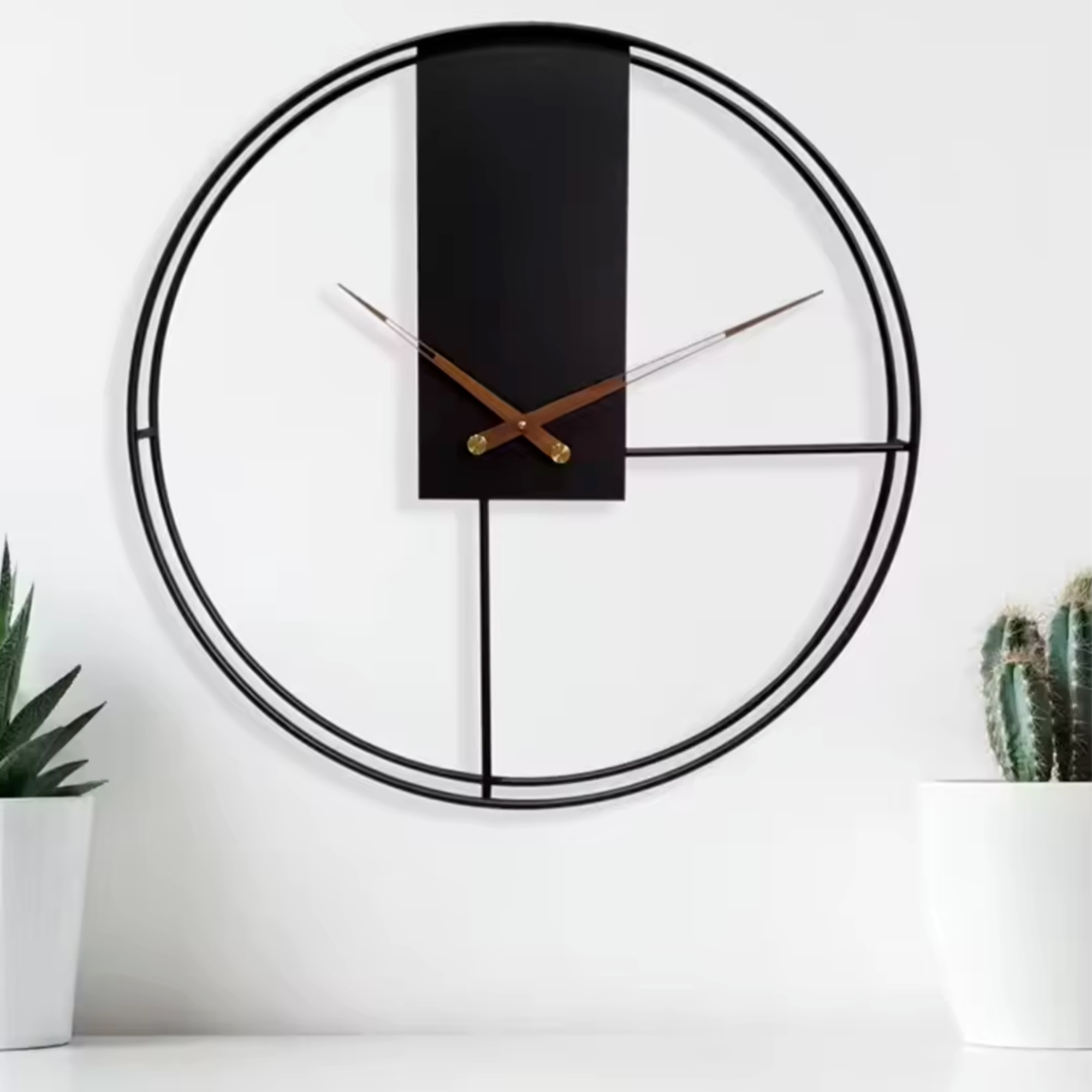 Afbeelding van HSXL - 60cm Grote Stille Wandklok Landelijk en Industrieel uit Zwart Metaal met Houten Wijzers - Groot - 60