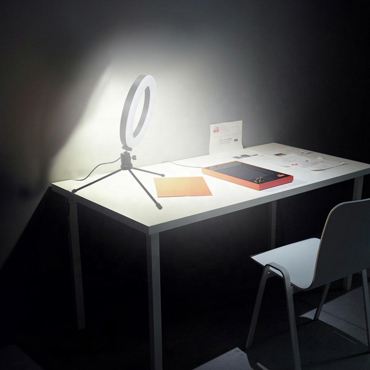 Afbeelding van Ringlamp met statief voor op Tafel of Bureau - 16cm - Zwart - 6,5W -3 kleuren licht - DImbaar - USB stekker