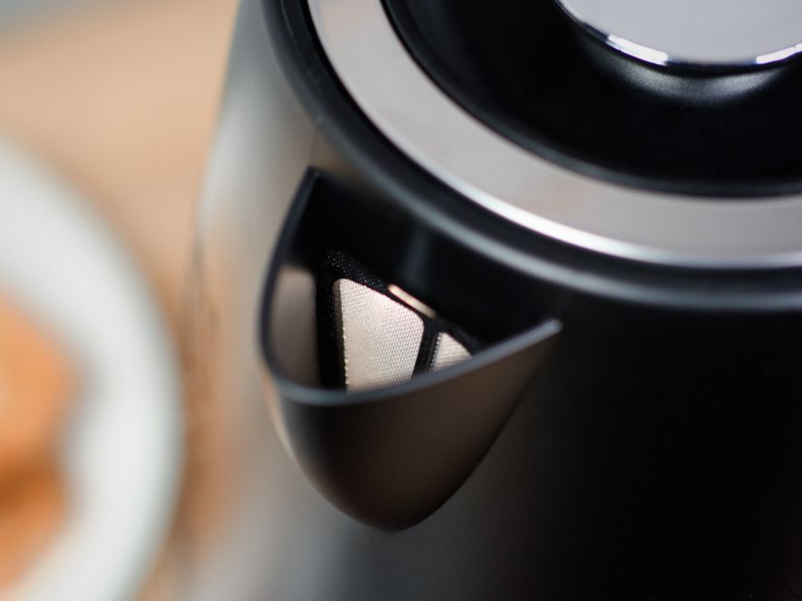 Afbeelding van Moderne Zwarte Waterkoker 1.7L - BPA-Vrij - Zilver / Zwart - Model 2024 - C295C - 1.7 Liter - 79f8 b488 4a34