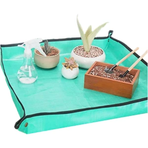 Afbeelding van Verpotmat - 100x100 cm - Groen - Waterdichte mat - Planten verpotten op een plantenmat - Plant Onderlegger -