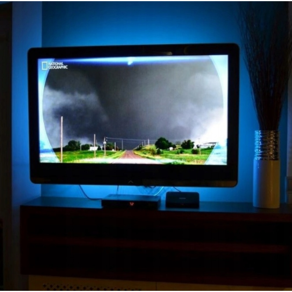 Afbeelding van Waterdichte LED Strip 5 meter RGB Kleuren met Afstandsbediening - IP44 Waterdicht - 300 LED's - c432