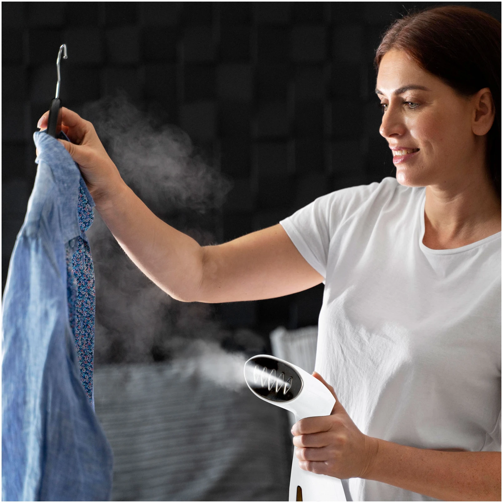 Afbeelding van Bewello - Kledingstomer - Handstomer Kleding - Stoomreiniger Stoomapparaat - Draagbare Handstomer op