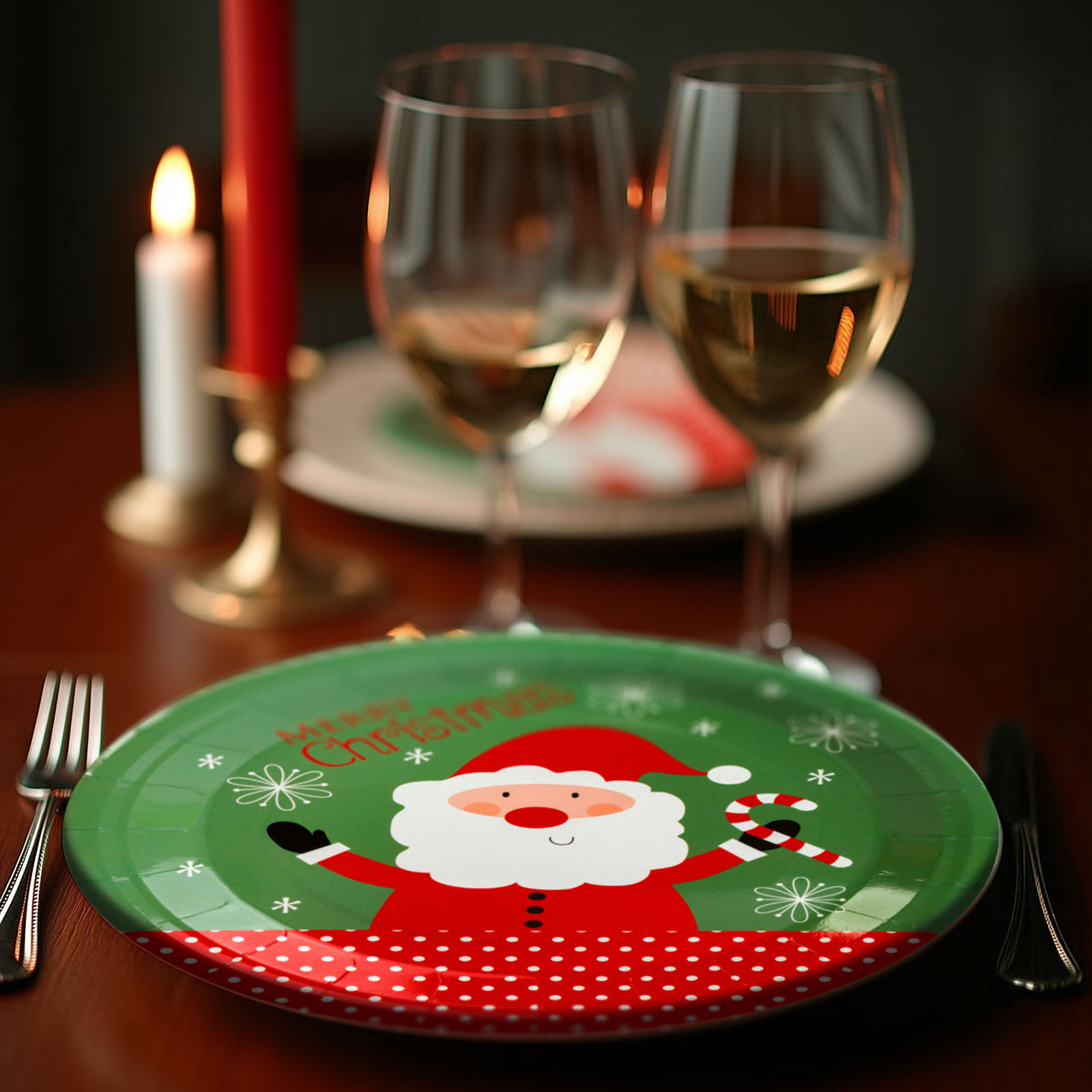 Afbeelding van Kerst Papieren Borden Set Santa – Wegwerpborden Met Kerstman Design – Ø 16,5 Cm En Ø 23 Cm – Voor