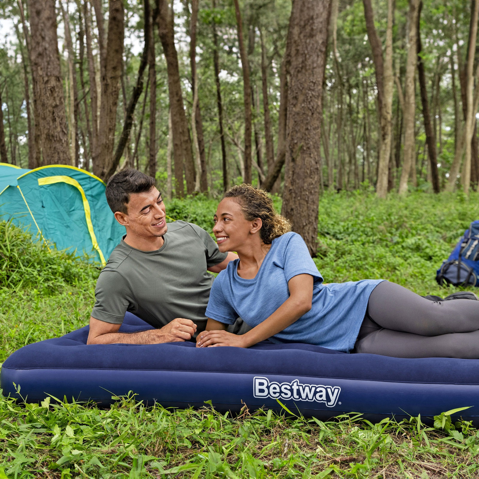 Afbeelding van Bestway éénpersoons (of tweepersoons) Velours Luchtbed 191×137×22 cm - Enkel & comfortabel - Blauw -