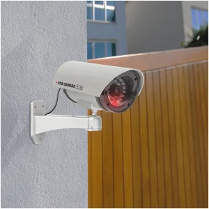 Afbeelding van Dummy beveiligingscamera - zilver - met knipperende rode LED - 360° draaibaar - realistisch ontwerp - werkt