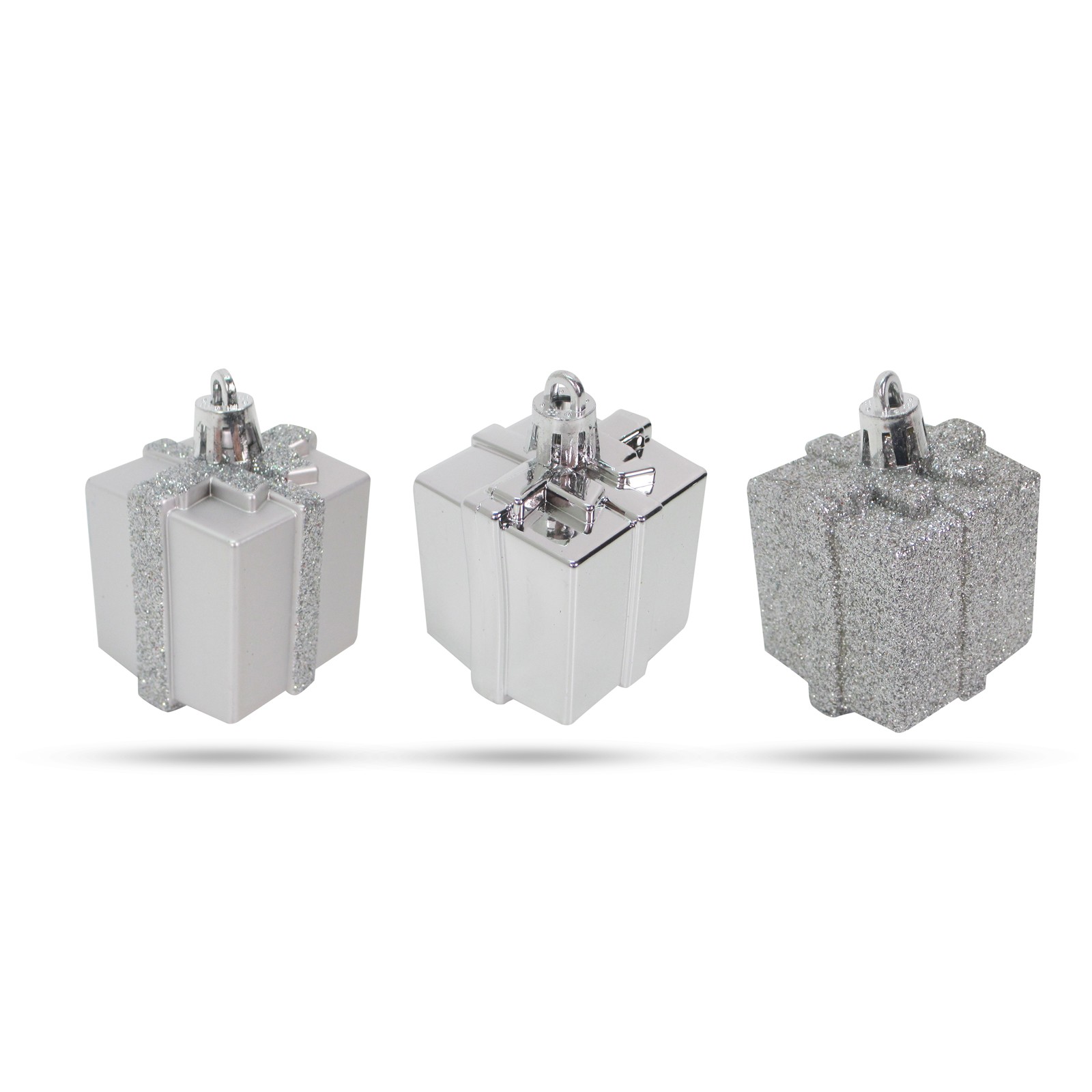 Afbeelding van Kerstdecoratieset - 6 zilveren cadeau-ornamenten (4,5 cm) - mat, glanzend & glitter - kunststof