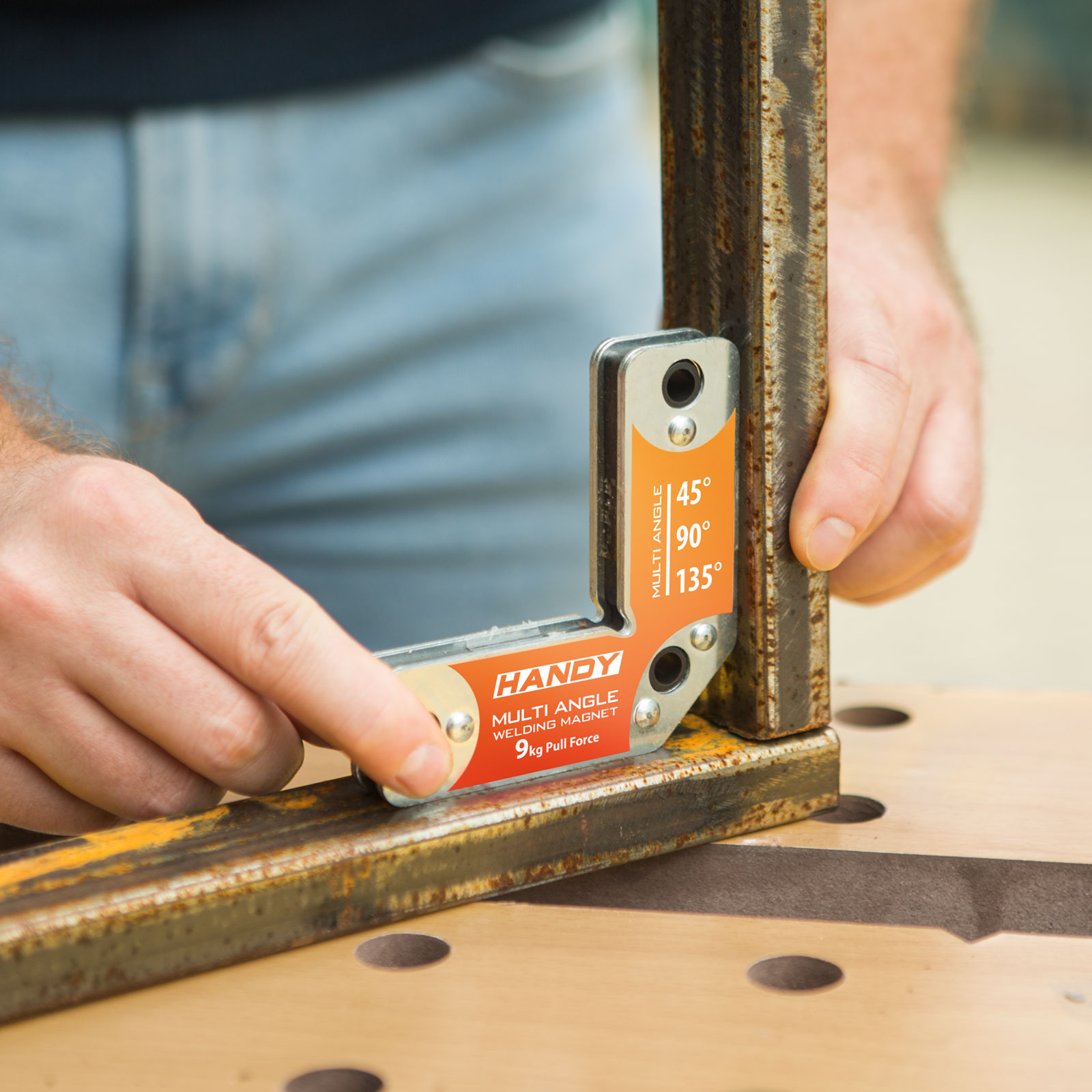 Afbeelding van Las-Magneet 9 kg – Sterke Hoekmagneet Voor Metaalbewerking En Lassen – Fixeert Werkstukken Op 45°, 90°