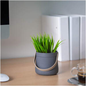 Afbeelding van Decoratieve Kunstplant Met Mand Design – 11 X 18 Cm – Kunststof – 3 Kleuren ( 1 stuk willekeurig ) –