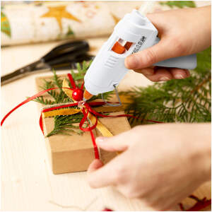 Afbeelding van Lijmpistool 7 mm – Compact Elektrisch Heetlijmpistool Voor Precisiewerk En Knutselen – 15 W – Met