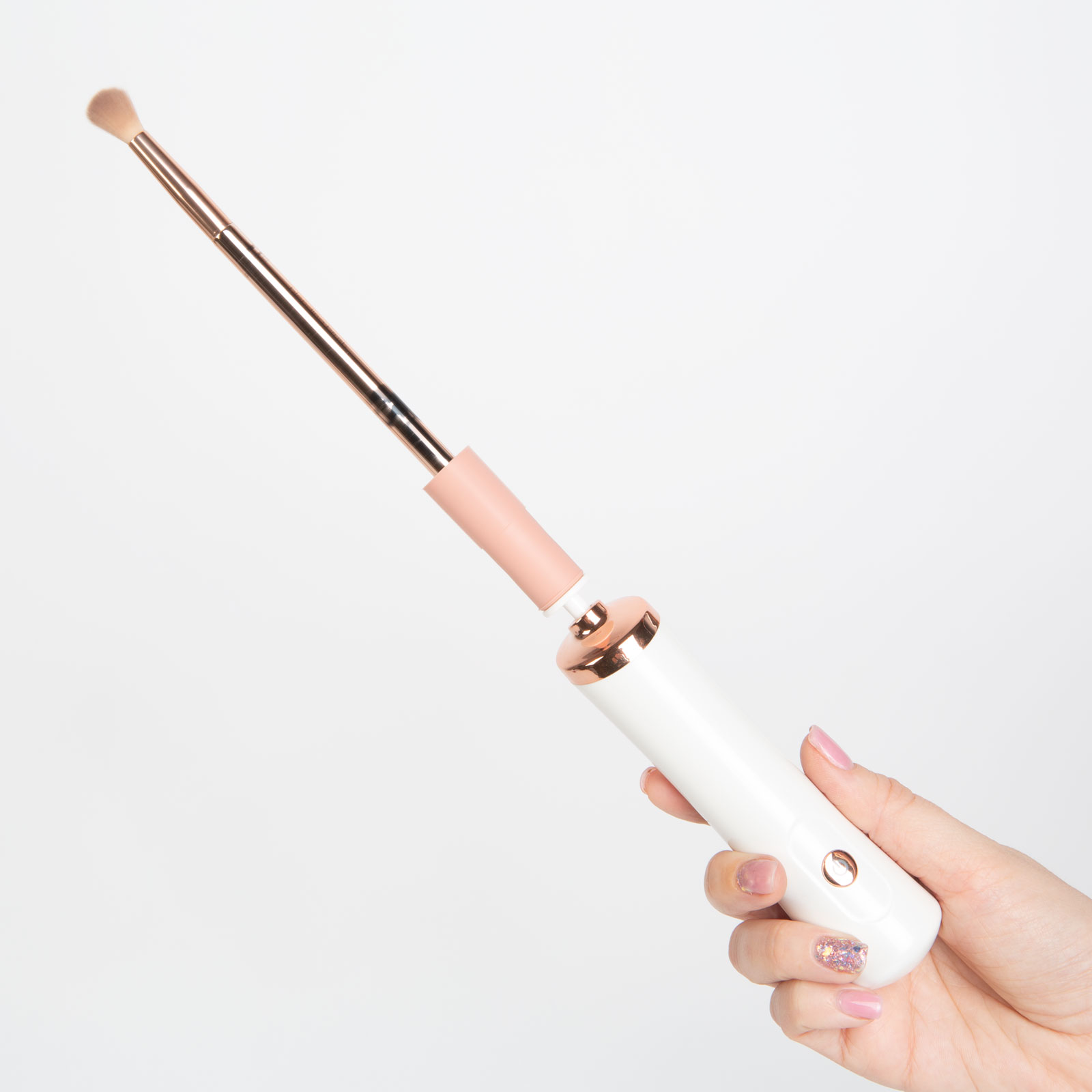 Afbeelding van Automatische Make-up Kwastenreiniger en Droger – Draadloos Apparaat op 2x AAA – Reinigt en Droogt Kwasten