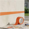 Afbeelding van Afplaktape Oranje 50 m × 50 mm – Watergedragen Maskingtape Voor Binnen- En Buitengebruik – Geschikt Voor
