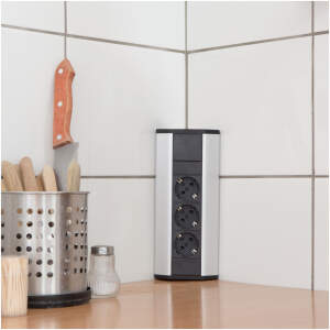 Afbeelding van Hoek Stekkerdoos - 3 Stopcontacten - 3500W - 16A - 1,5m Kabel - Aluminium Design - Compact - Kindveilig -