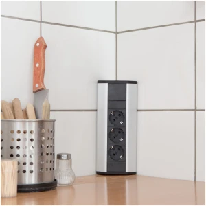 Afbeelding van Hoek Stekkerdoos - 3 Stopcontacten - 3500W - 16A - 1,5m Kabel - Aluminium Design - Compact - Kindveilig -