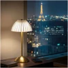 Afbeelding van Tafellamp 'Paris' Goud Metaal 31 cm – Dimbaar – 3 Lichtkleuren (Warm/Neutraal/Koel Wit) –