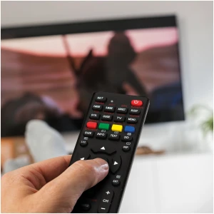 Afbeelding van Universele TV afstandsbediening - compatibel met 250+ modellen - zwart - werkt op 2x AAA batterijen [39680] -